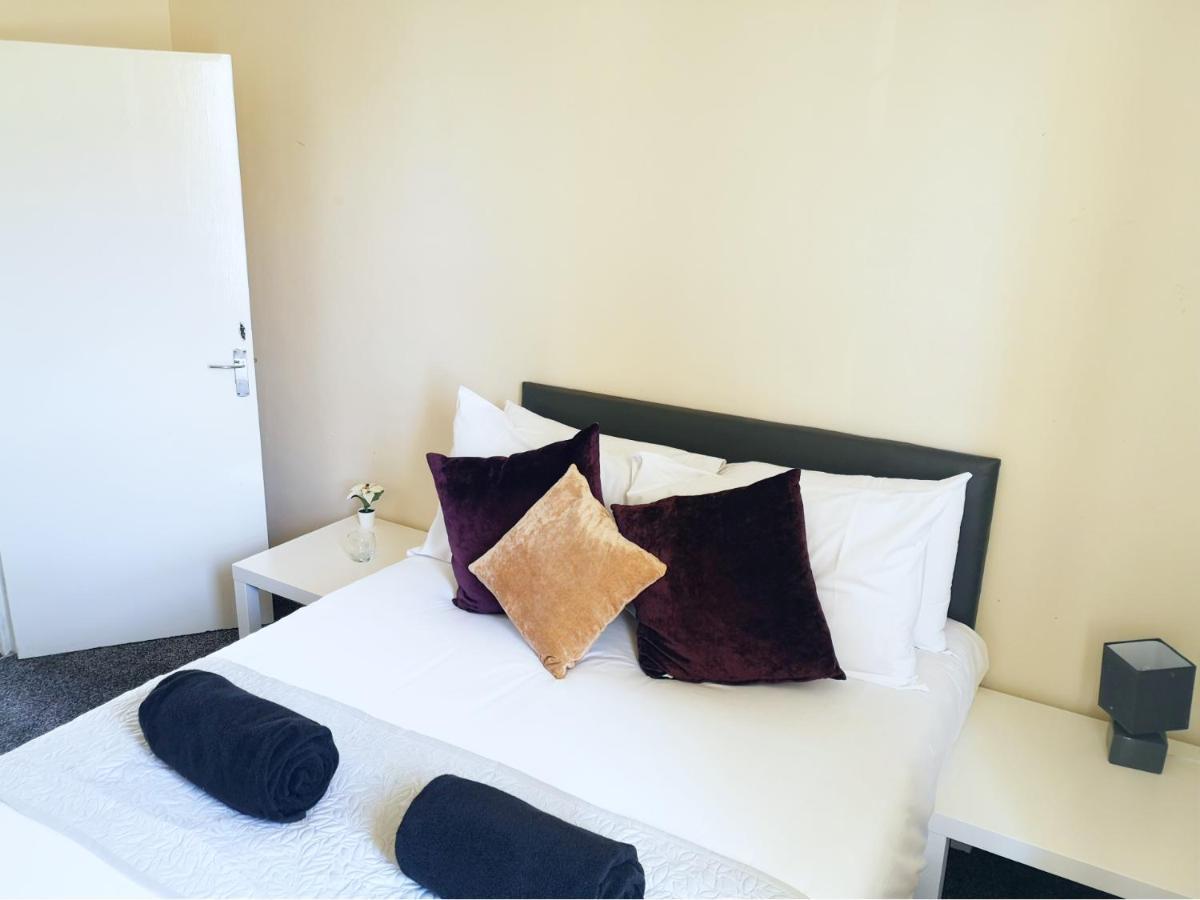 Derwent Street Apartment 2 - Self Contained - 2 Bed Self Catering Apartment Workington Dış mekan fotoğraf