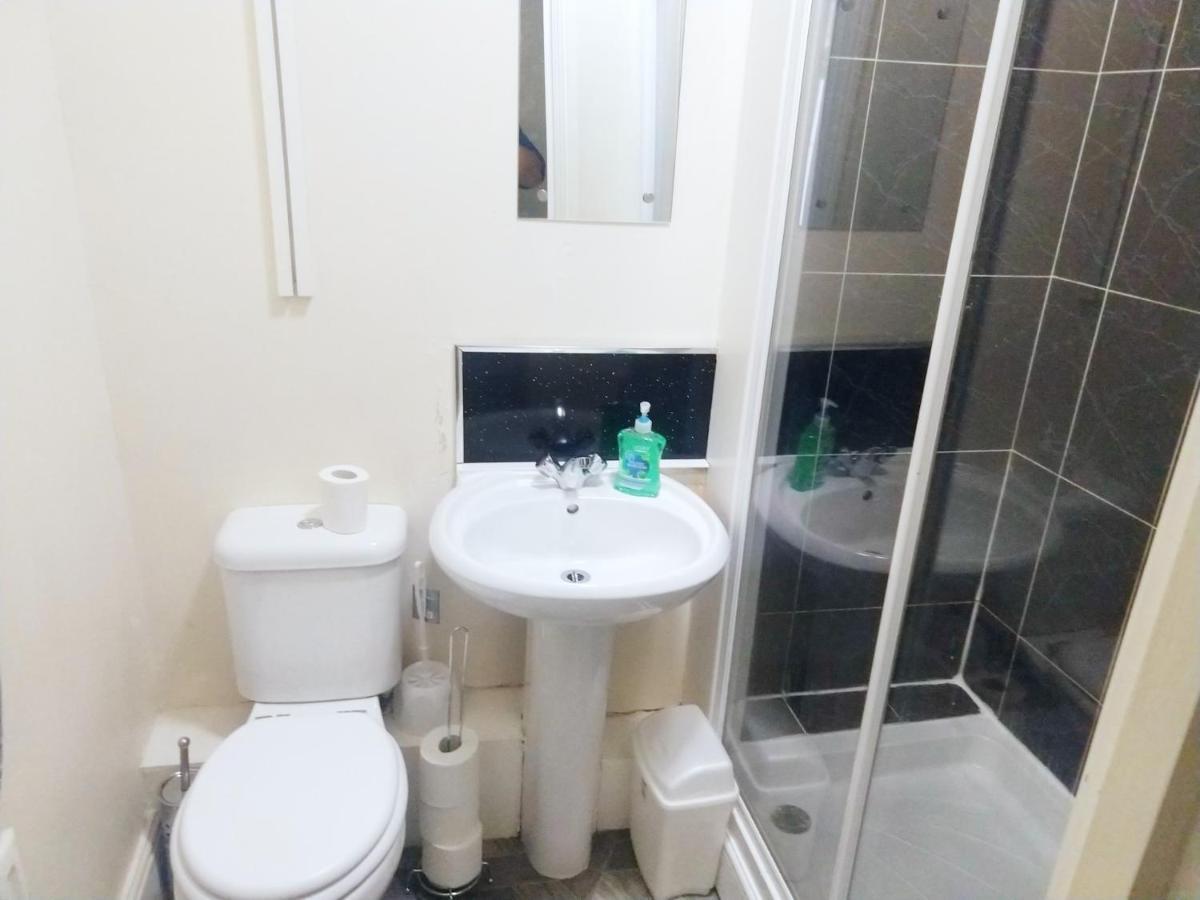 Derwent Street Apartment 2 - Self Contained - 2 Bed Self Catering Apartment Workington Dış mekan fotoğraf